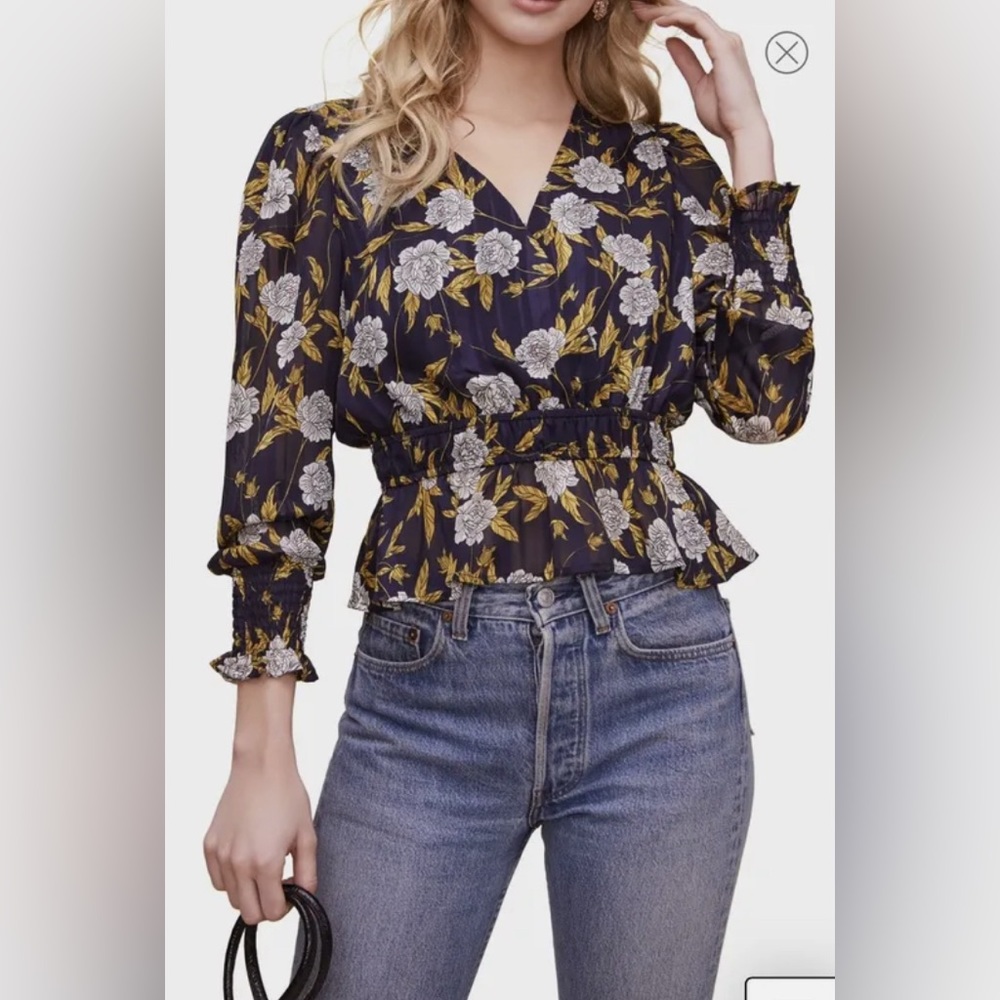 Astr the Label Navy Floral Peplum Top